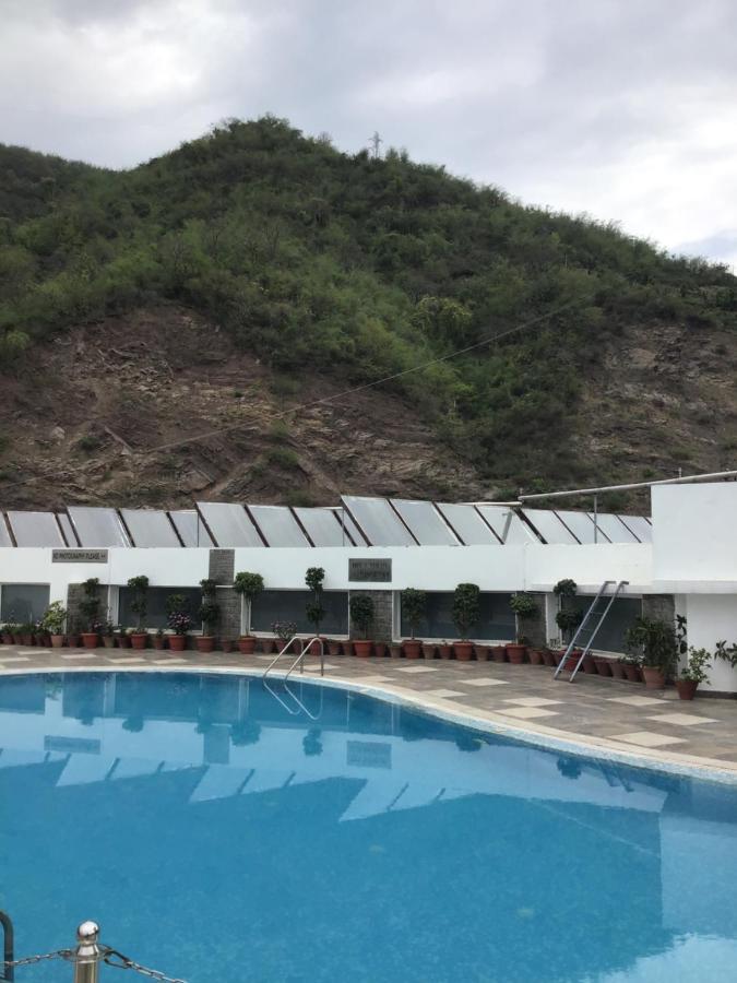 Timber Trail Base Resort - At The Foothills Of Adventure Parwanoo Extérieur photo