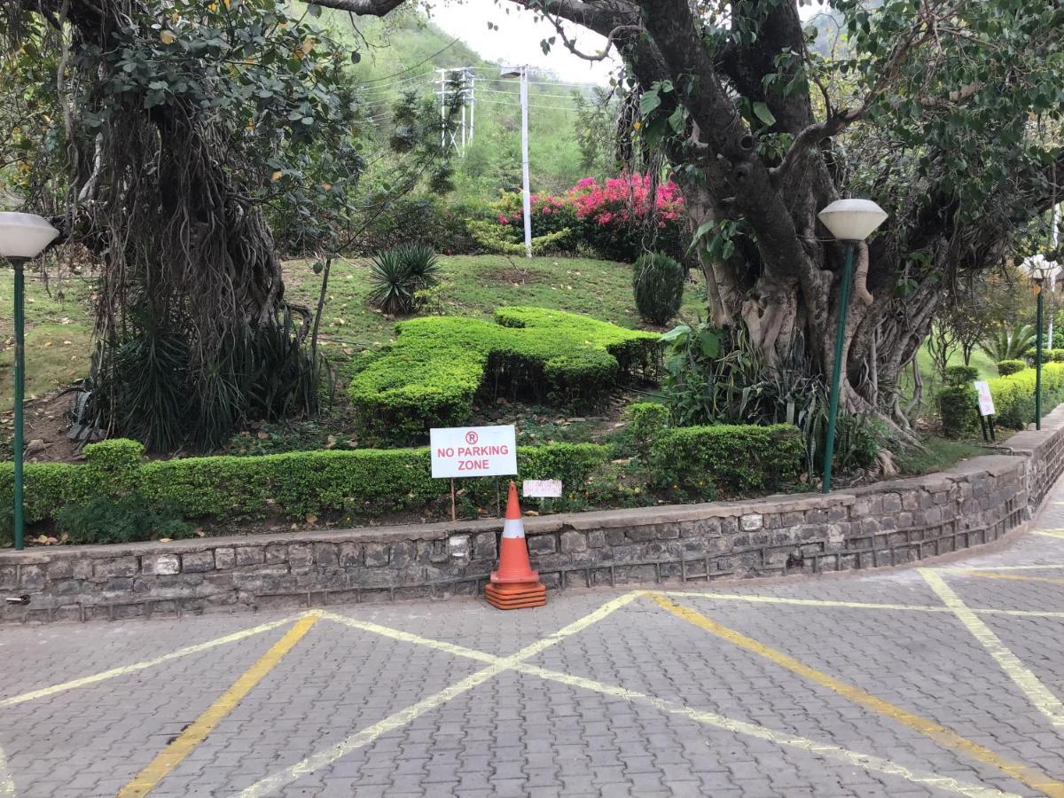Timber Trail Base Resort - At The Foothills Of Adventure Parwanoo Extérieur photo